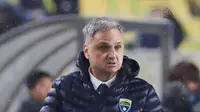Pelatih asing asal Rumania, Marian Mihail dikaabrkan bakal menjadi pelatih anyar PSS Sleman menggantikan Seto Nurdiyantoro. (Bola.com/Marian Mihail).