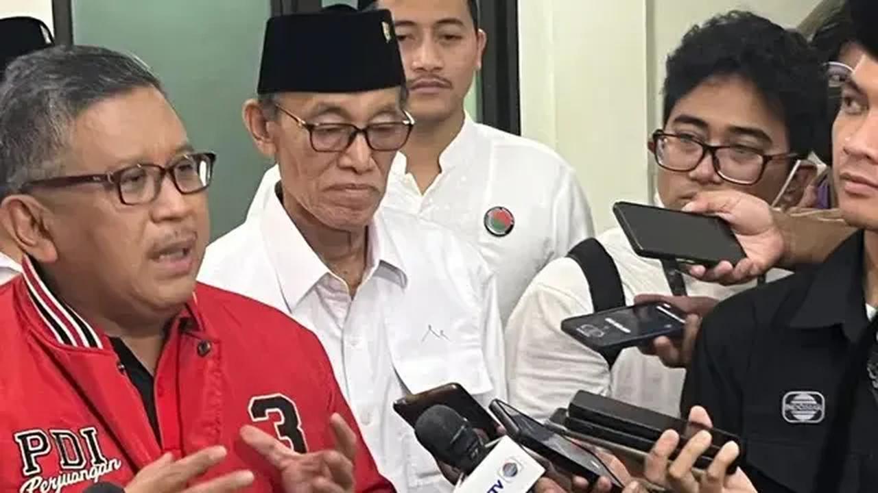 Sekjen PDI Perjuangan Hasto Kristiyanto menanggapi usulan amandemen UUD 1945 agar MPR kembali menjadi lembaga tertinggi.