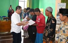 Wabup Ajak Warga Lombok Timur Lengkapi Administrasi Kependudukan Demi Jaminan Sosial
