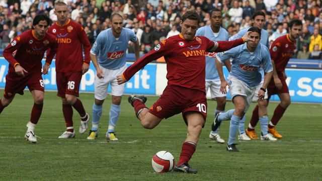 Foto: 5 Pemain Top dengan Catatan Paling Sering Gagal Melakukan Tendangan Penalti di Abad ke-21