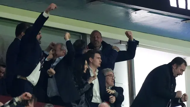 Foto: Aston Villa Balikkan Keadaan dan Melaju ke Final Liga Europa, Didukung Langsung Pangeran William