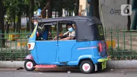 Ketika Bajaj Nyelonong Masuk Tol Kebon Jeruk Jakarta Barat