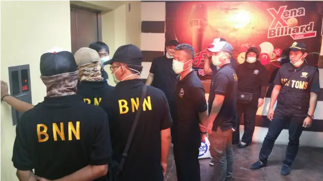 Razia Tempat Hiburan Malam di Pantura, BNN Ciduk Dua Pemandu Lagu Cantik