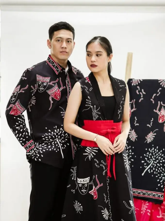 Hari Batik Nasional 2021: Cerita UMKM Batik Berdayakan Ibu-ibu Rusun Marunda/dok. Tokopedia