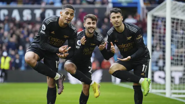 Foto: Comeback Epic Arsenal saat Mengalahkan Aston Villa