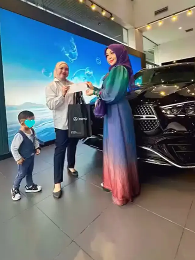 6 Gamis Ala Roro Fitria yang Elegan, Cocok untuk Berbagai Acara