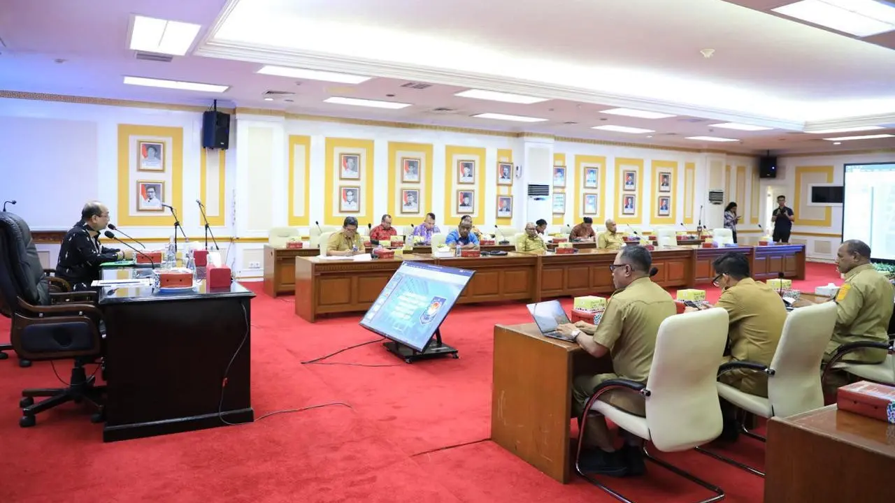 Rapat Fasilitasi dan Koordinasi bersama Kepala Daerah Provinsi dan Kabupaten/Kota serta Daerah Otonomi Baru (DOB) se-Papua di Ruang Sidang Utama (RSU) Kantor Pusat Kemendagri, Jakarta, Selasa (20/2/2024) (Istimewa)
