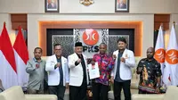 PKS Serahkan SK Dukungan kepada Calon Kepala Daerah Ponorogo, Nganjuk dan Sampang