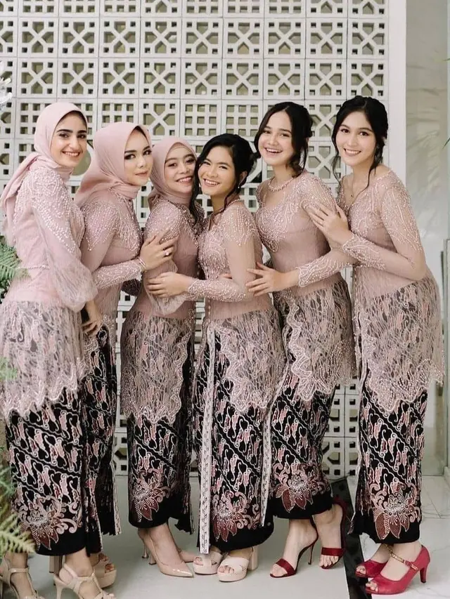 8 Inspirasi Seragam Kebaya untuk Kondangan dari Jessica MIla hingga Nikita Willy