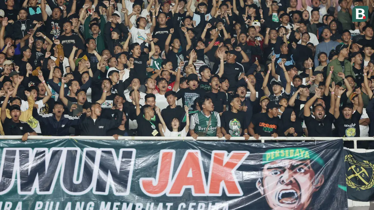 Bonek - Persija Vs Persebaya di BRI Liga 12024/2025