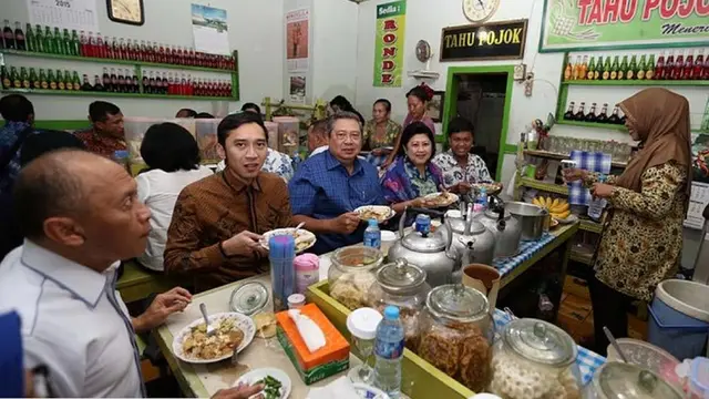 Tahu pojok Magelang (foto: henyolipe.wordpress.com)
