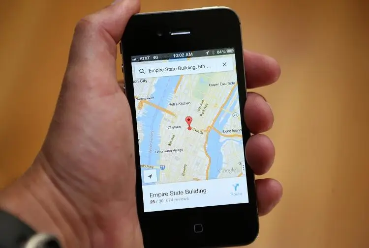 Ilustrasi aplikasi pelacak lokasi di smartphone. (Doc: NY Daily News)