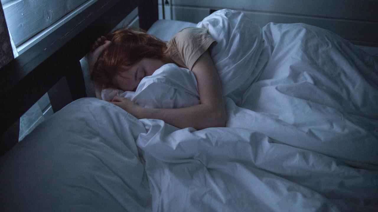 Ilustrasi tidur malam