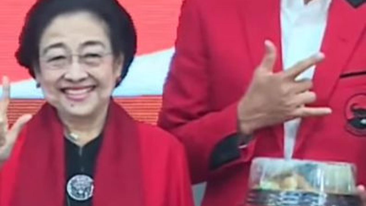 Puan Pastikan Megawati Kasih Kejutan, Siap Siap Turun Gunung di Pemilu 2024