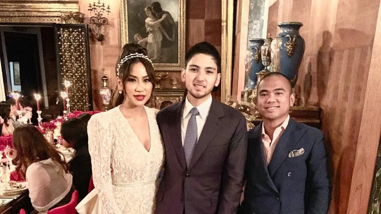 Kezia Toemion dan Aditya Trihatmanto
