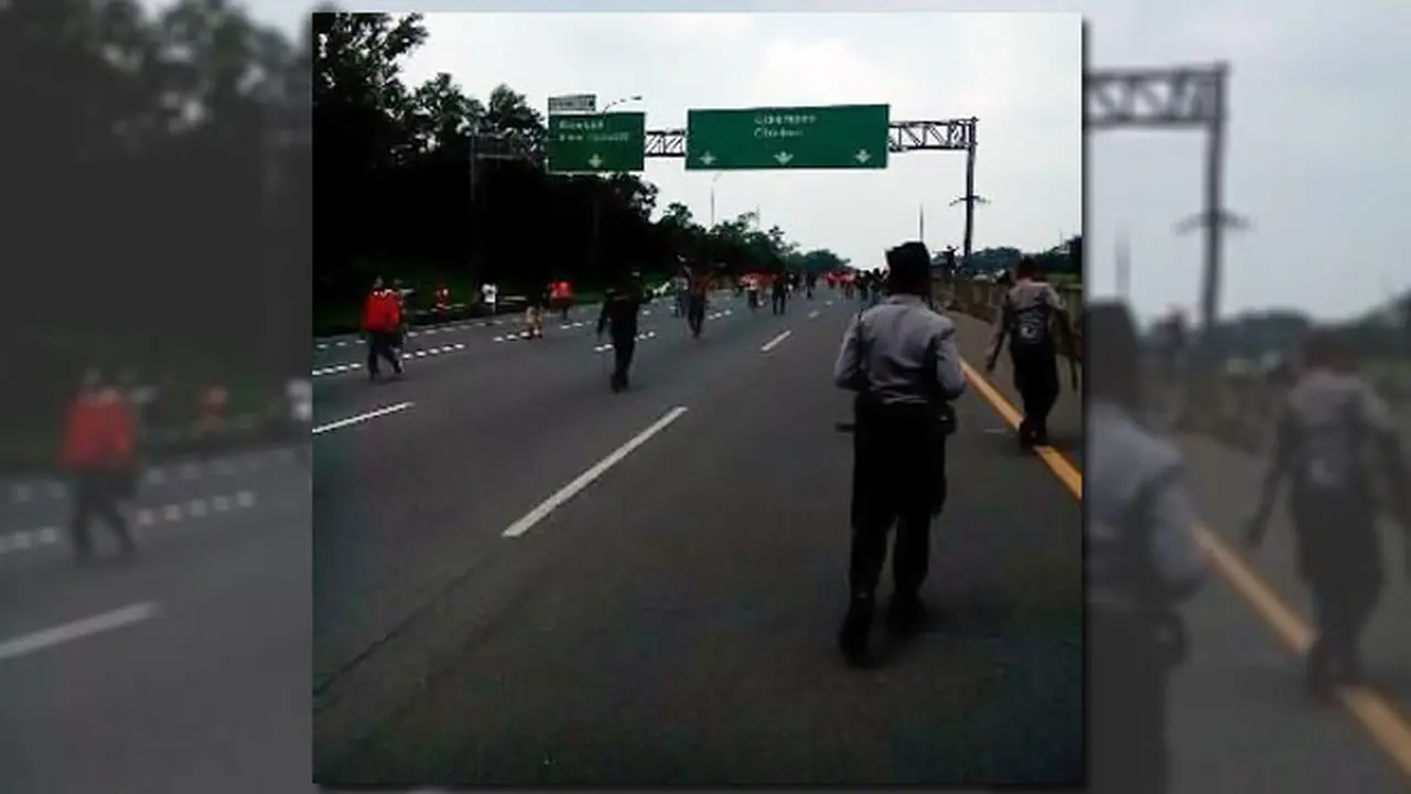 Kerusuhan Persija di Jalan Tol