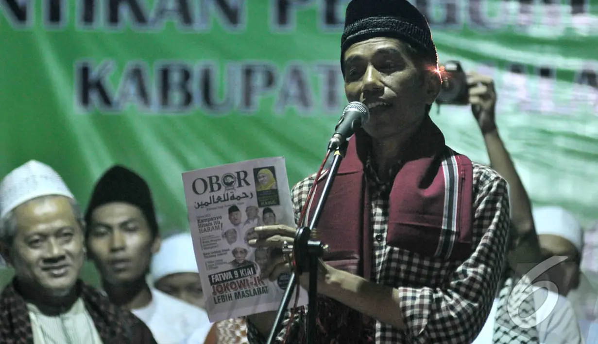 Capres Jokowi di Ponpes Babussalam, Kecamatan Pagelaran, Kabupaten Malang, Jumat (27/6/2014) (Liputan6.com/Herman Zakharia)