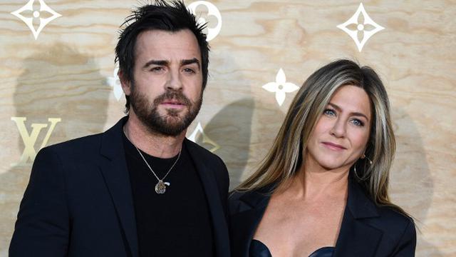 [Bintang] Justin Theroux-Jennifer Aniston