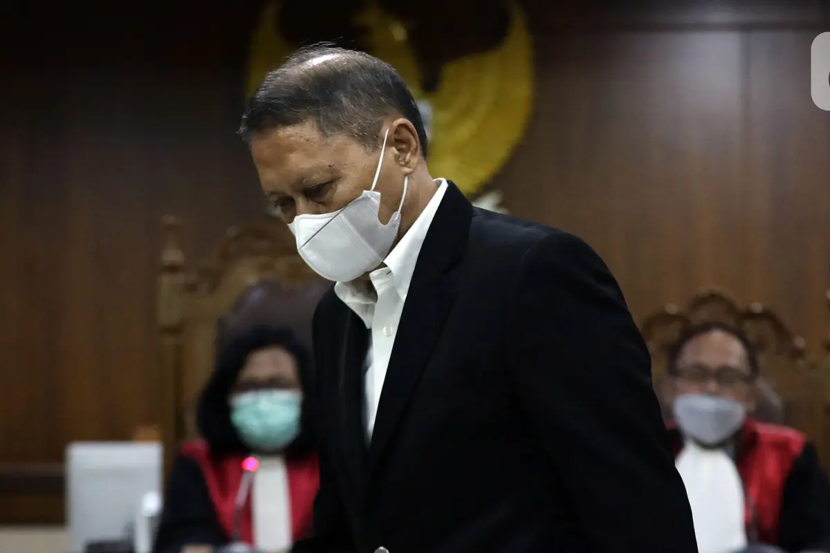 FOTO: Mantan Dirut PT Pelindo II RJ Lino Divonis Empat Tahun Penjara