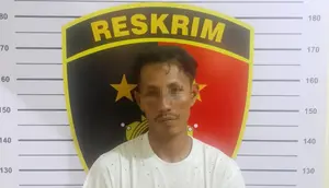 Tegur Mobil Halangi Jalan, Pengemudi Ojol Dibacok