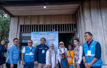 PLN dan Seruni Hadirkan Bantuan Listrik Manokwari untuk 100 Keluarga Prasejahtera di Papua Barat