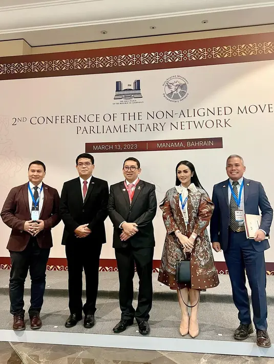 Menurutnya, anggota parlemen memiliki peran penting dalam memastikan bahwa anak-anak di panti asuhan aman dari segala bentuk kekerasan. [Foto: IG/krisdayantilemos].