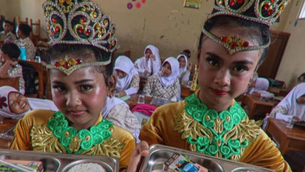 Makan Bergizi Gratis: Menuju Generasi Emas Lewat Mindful Eating