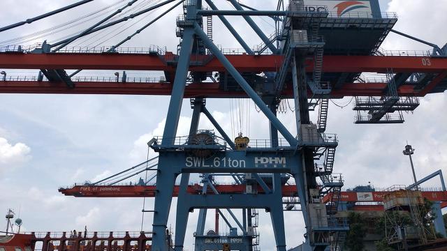 Thermal Scanner di Palembang Deteksi Masuknya Wabah Pneumonia dan Sars