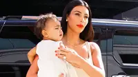 Kim Kardashian Hampir Meninggalkan Putrinya Sendirian di Paris