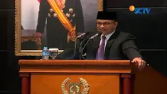 APBD DKI disahkan senilai lebih dari Rp 77 triliun, Gubernur Anies Baswedan sampaikan pantun.