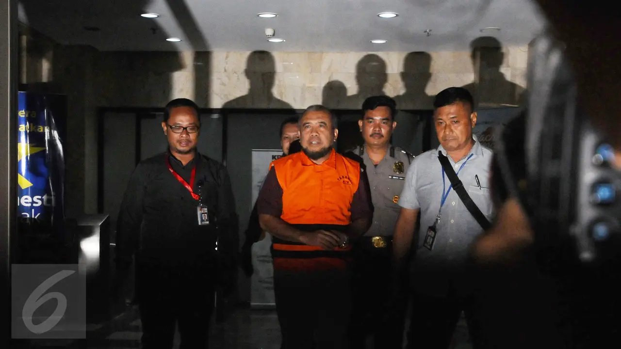Patrialis Akbar