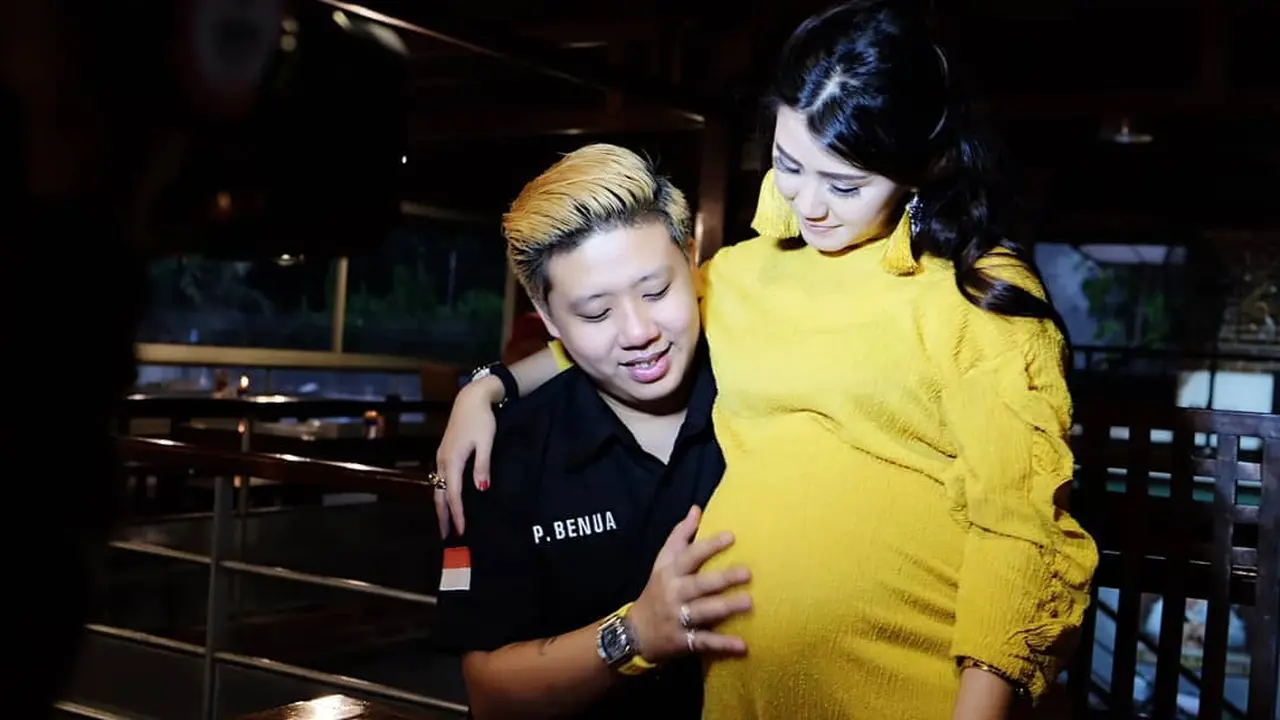 [Bintang] Rey Utami