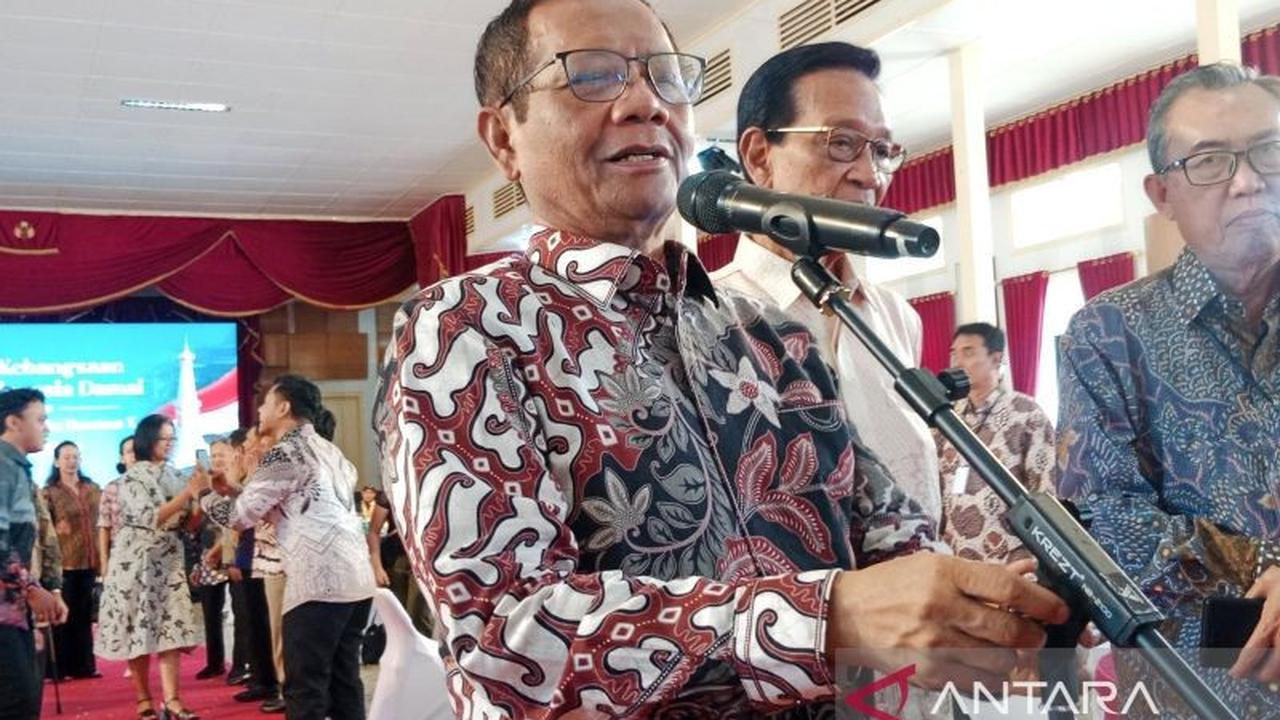 Trivia Mahfud MD: Semua Mantan Presiden, Termasuk Soeharto, Penuhi Syarat Yuridis Jadi Pahlawan Nasional Tanpa Peninjauan Ulang