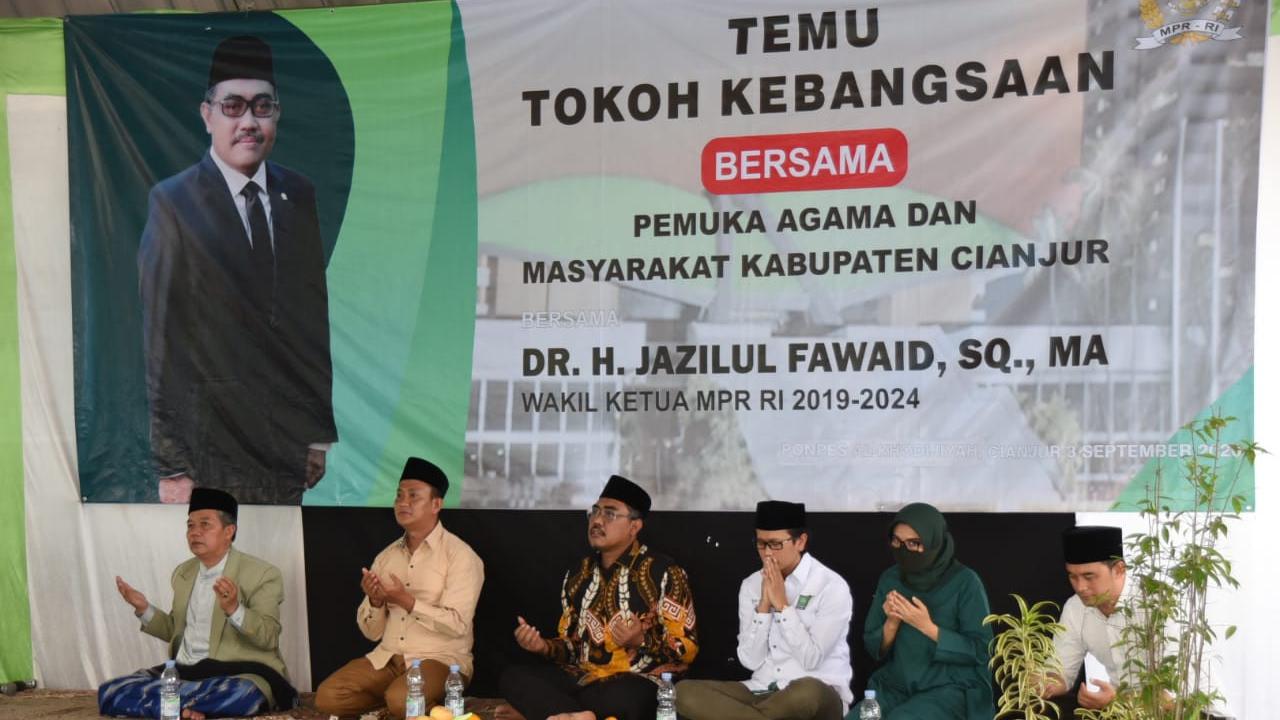 Wakil Ketua MPR Jazilul Fawaid bersilaturahmi ke Pondok Pesantren Nurul Hidayah Al Khadijah, Kabupaten Cianjur.