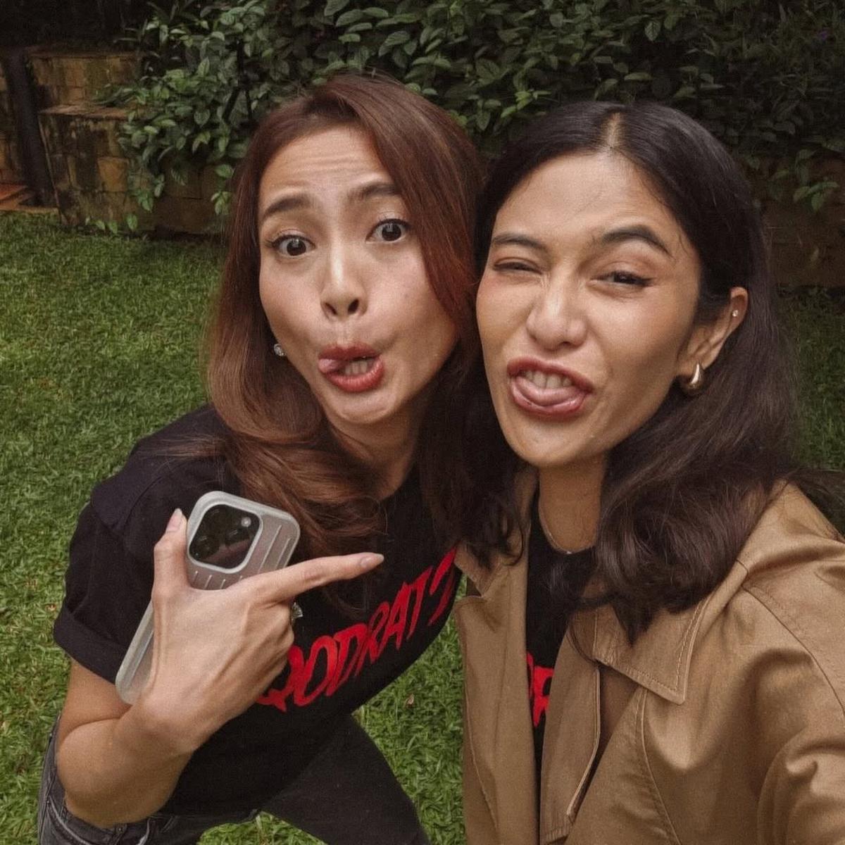 5 Potret Kedekatan Acha Septriasa dan Dian Sastro yang Terlibat Proyek Film Bareng, Sebut Mengidolakan Sejak SMP