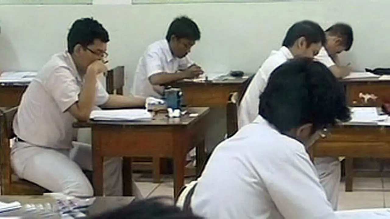 (Lip6siang) DESA (LIVE UN)