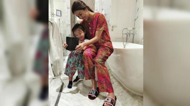 Intip Kamar Mandi Mewah 5 Presenter Tanah Air, Layaknya Hotel