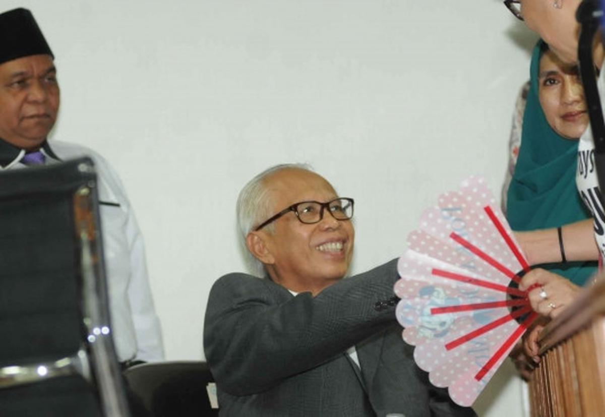 Hakim izinkan OC Kaligis berobat, sidang perdana kembali ditunda