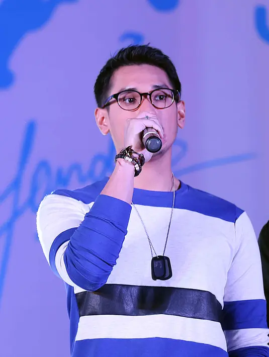 Afgan sedikit menceritakan kegiatan bisnisnya. Bahkan ia pernah mengalami kerugian. Baginya, kerugian merupakan bagian dari resiko dalam menjalankan usaha. (Nurwahyunan/Bintang.com)