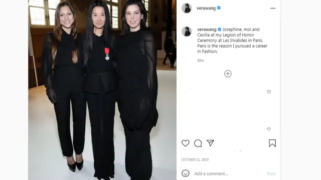Potret Vera Wang Bareng Kedua Putrinya yang Jarang Terekspos