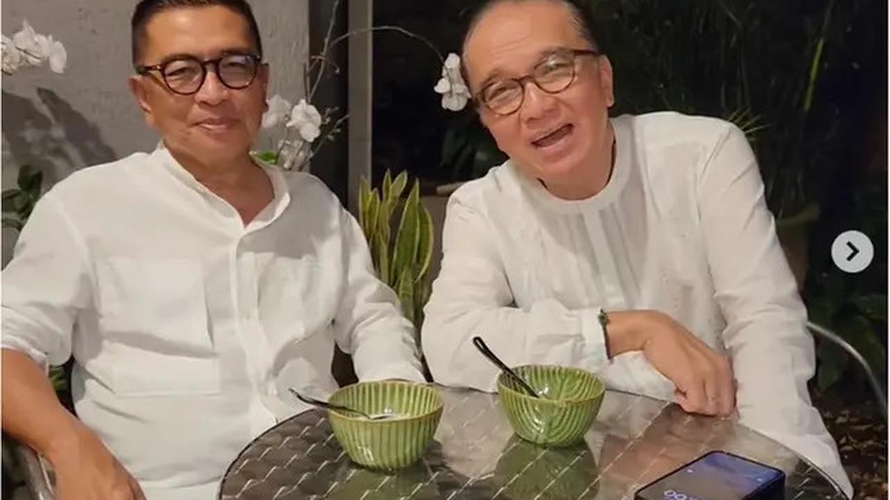 6 Potret Buka Puasa Keluarga Helmy Yahya dan Tantowi Yahya, Penuh Kehangatan