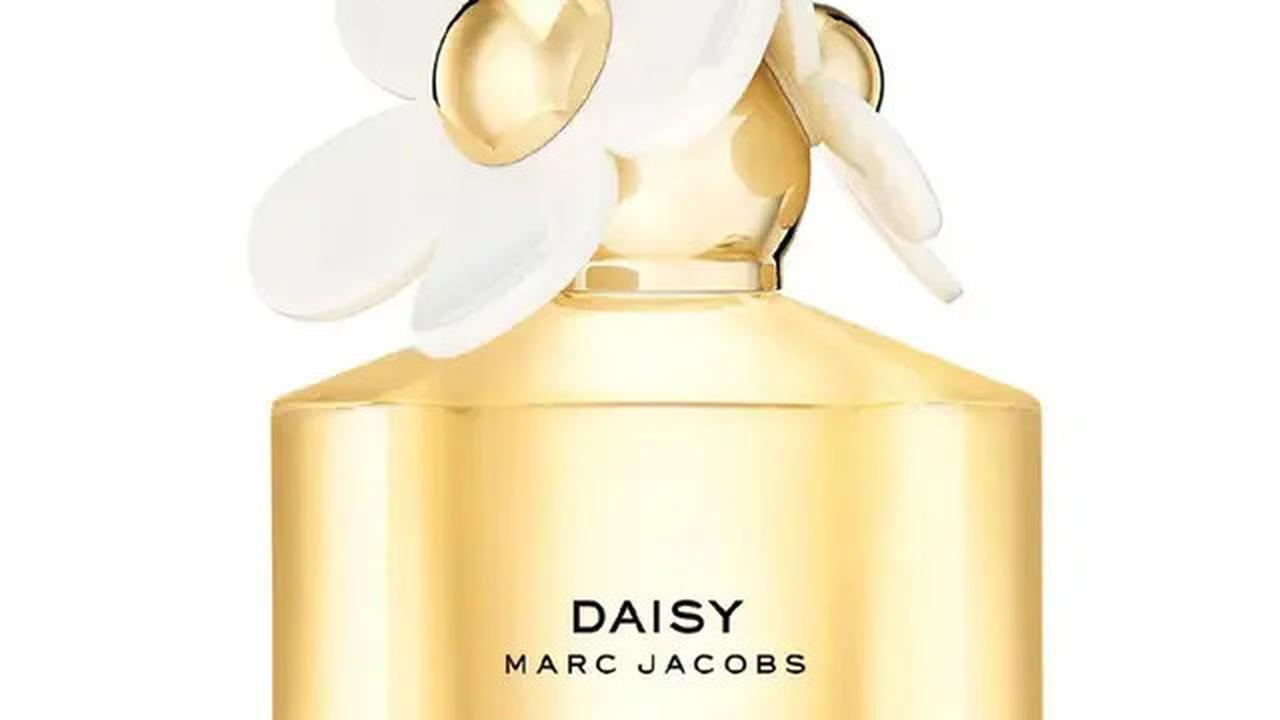 10 Rekomendasi Parfum Wanita Tahan Lama, dari Aroma Klasik hingga Modern