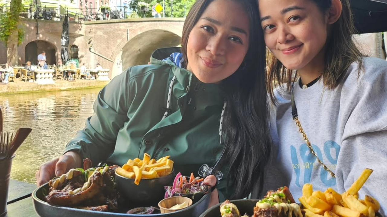 Potret Kebersamaan Gracia Indri dan Gisela Cindy