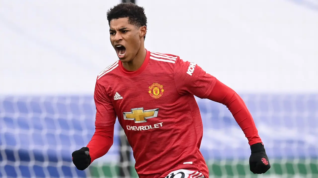 Foto: Daftar Pencetak Hattrick Manchester United, Bruno Fernandes Teranyar