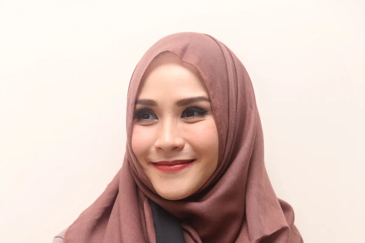 [Bintang] Zaskia Adya Mecca