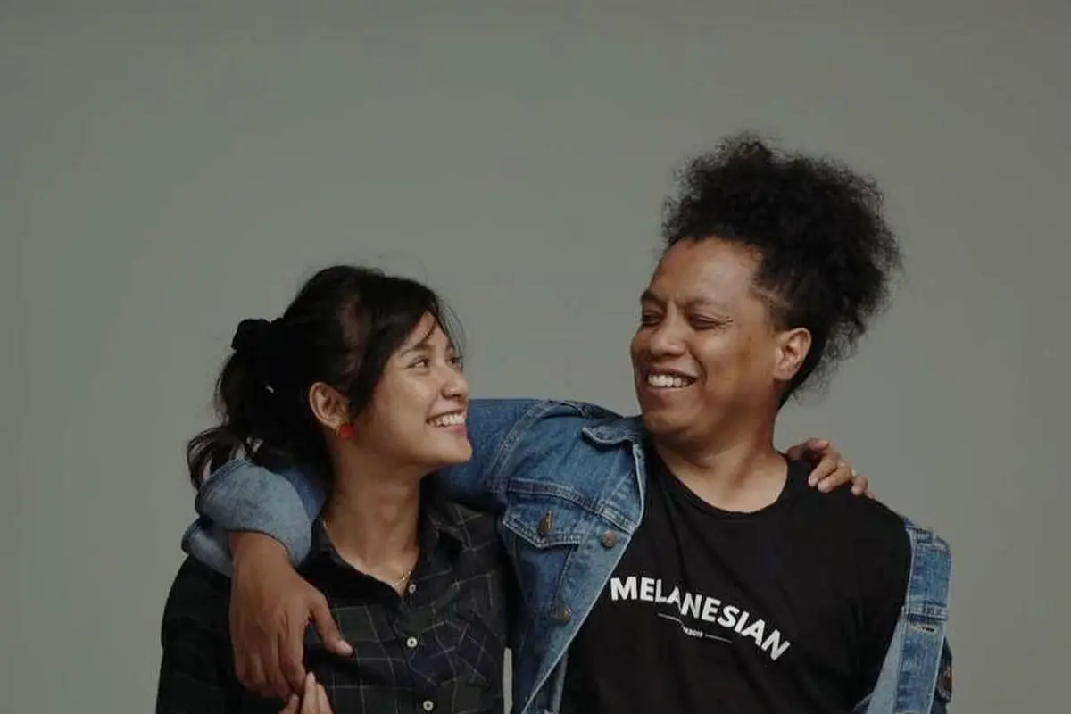 [Fimela] Arie Kriting dan Indah Permatasari