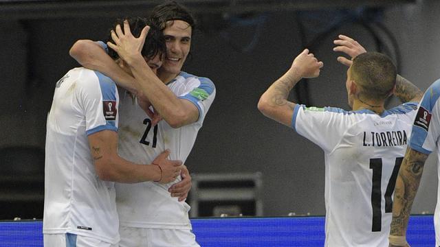 Luis Suarez dan Cavani Cetak Gol, Uruguay Hajar Kolombia 3-0