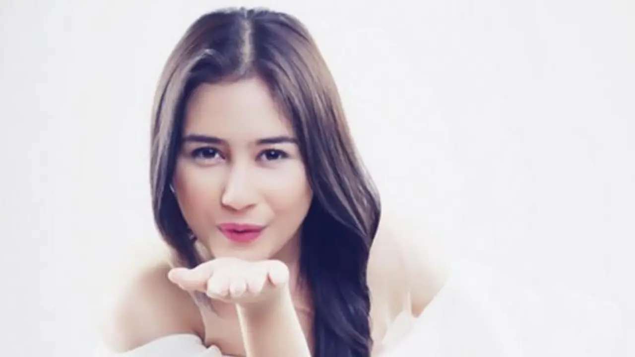 Prilly Latuconsina