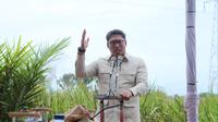Dokumentasi Wamentan Sudaryono saat hadir ke lokasi cetak sawah di Desa Arisan Jaya, Kabupaten Ogan Ilir. (Foto: Istimewa)