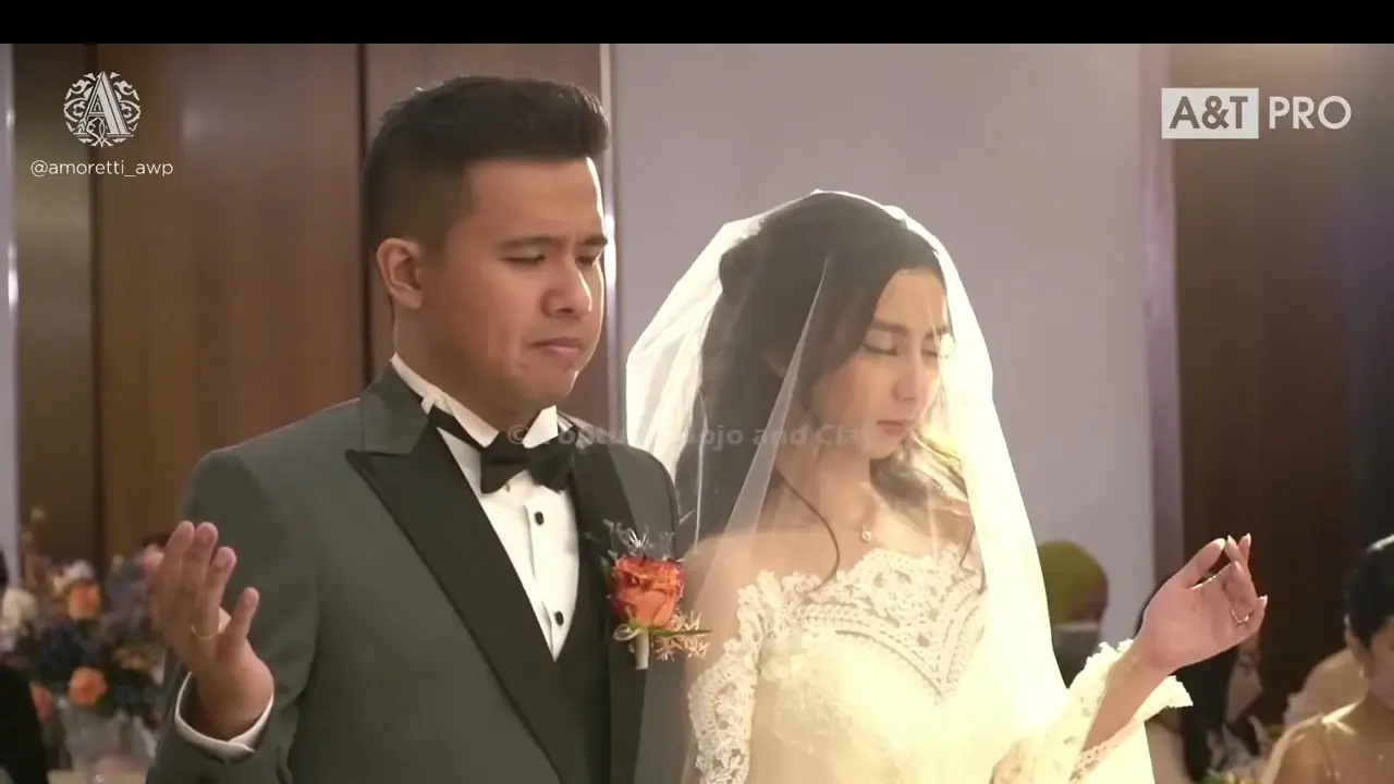 Pemberkatan nikah Joshua Suherman dan Clairine Clay (Sumber: YouTube/Jojo and Clay)